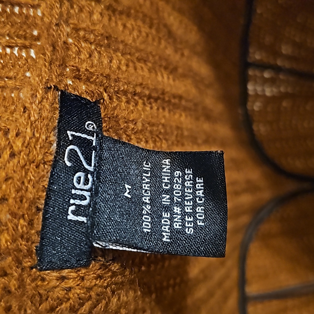 Sweater - Picture 5 of 5